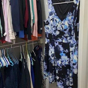 Flower, sleeveless dress